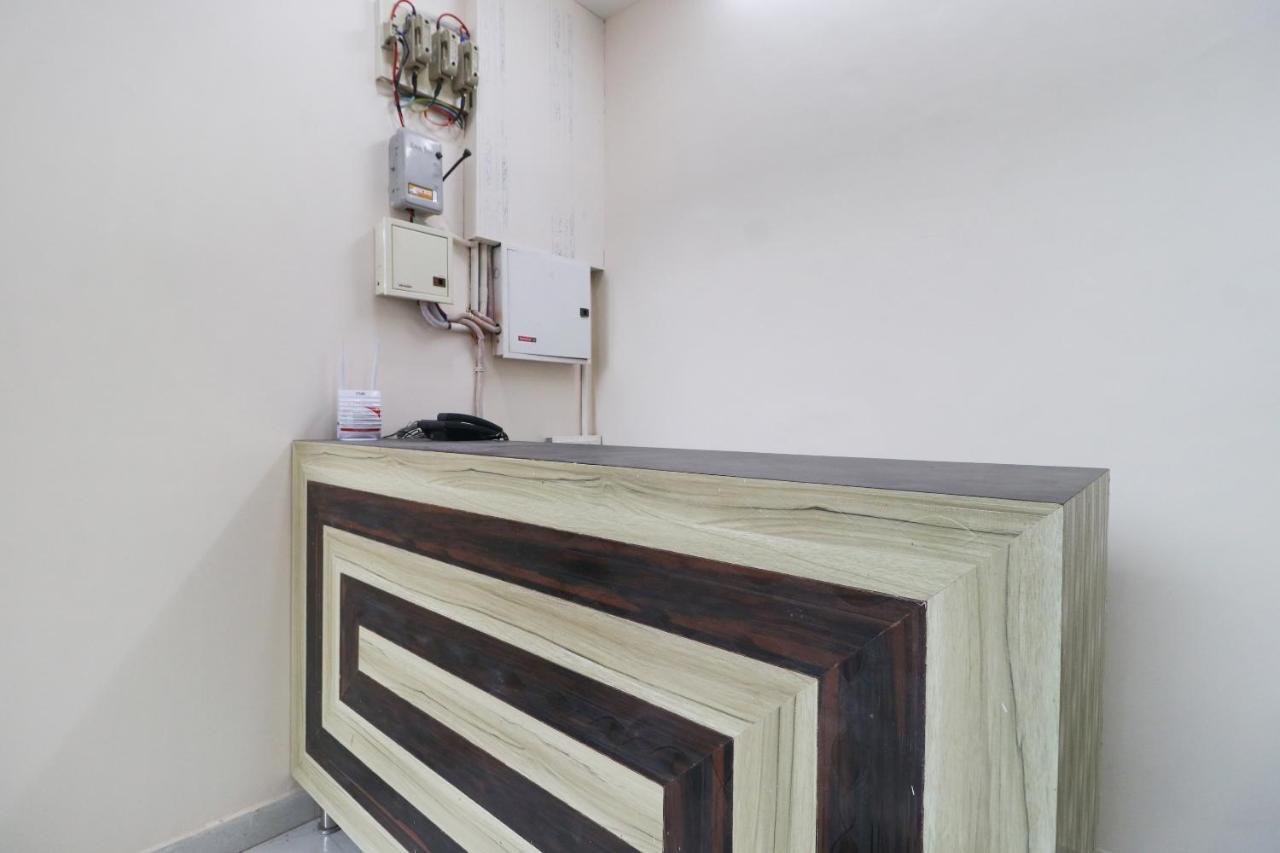Oyo 49095 Hotel K Fort Abadpura Екстер'єр фото